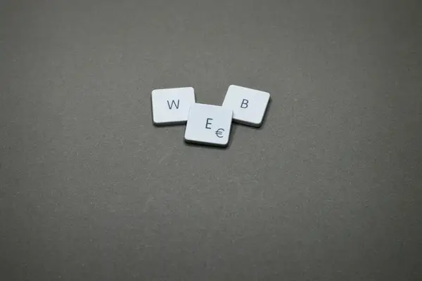 抖音小店logo怎么弄,抖音小店logo图片尺寸(logo在线设计生成器免费能拿原图)