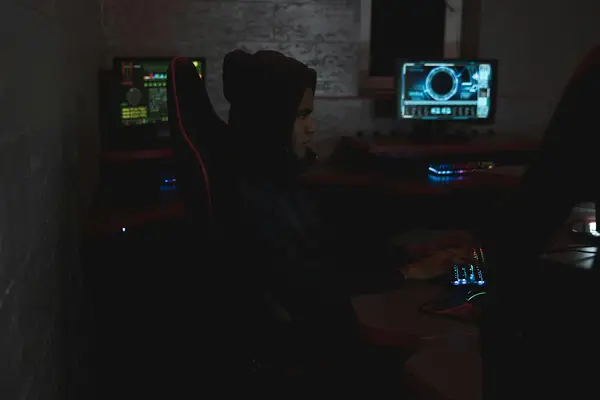 抖音浏览量1000左右正常吗?如何提高抖音浏览量呢
