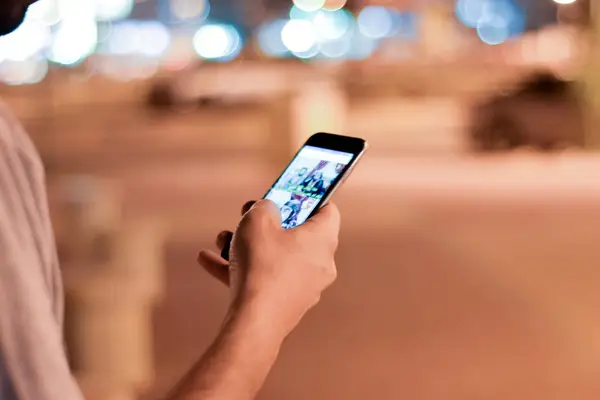 抖音直播中怎么配合上架商品?需要准备什么?