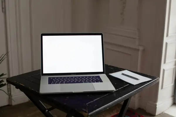 打造抖音商品和直播间优秀封面,必知两点!