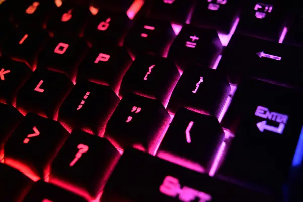 淘宝上帮人解封微信靠谱吗？替别人微信解封有危险吗