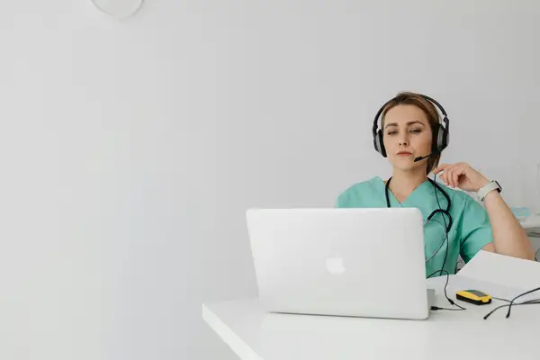 抖音直播不收礼物能赚钱吗?直播技巧有哪些?
